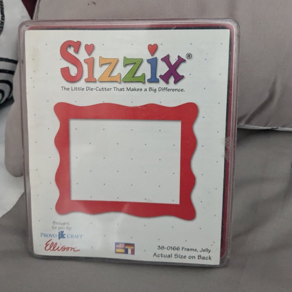 Sizzix Red Die Cut Frame 38-0166